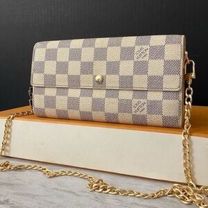 LOUIS VUITTON Damier Azur Wallet / Crossbody